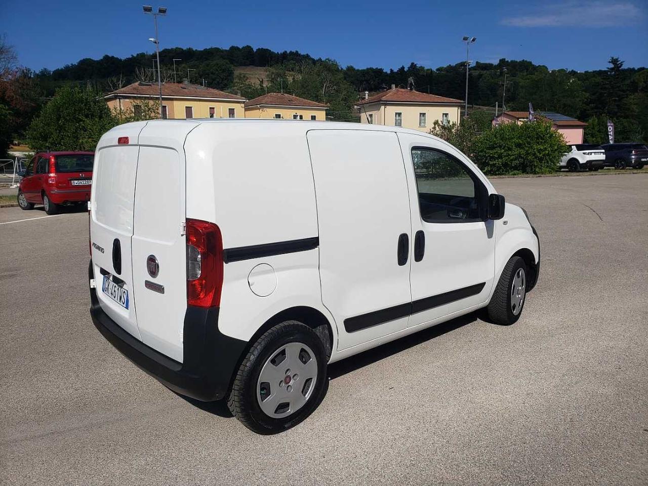 Fiat Fiat Qubo usata, con aggancio universale seggiolino bambini (isofix)
