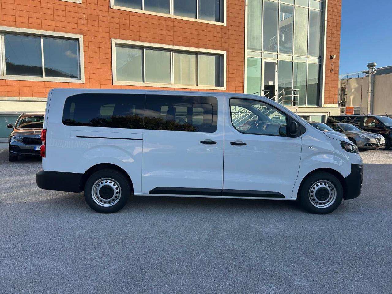 Fiat Fiat Scudo usata, con Caricabatterie di bordo da 11 kW
