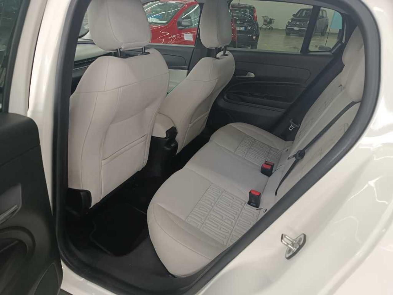 Fiat Fiat 600 usata, con cerchi in lega