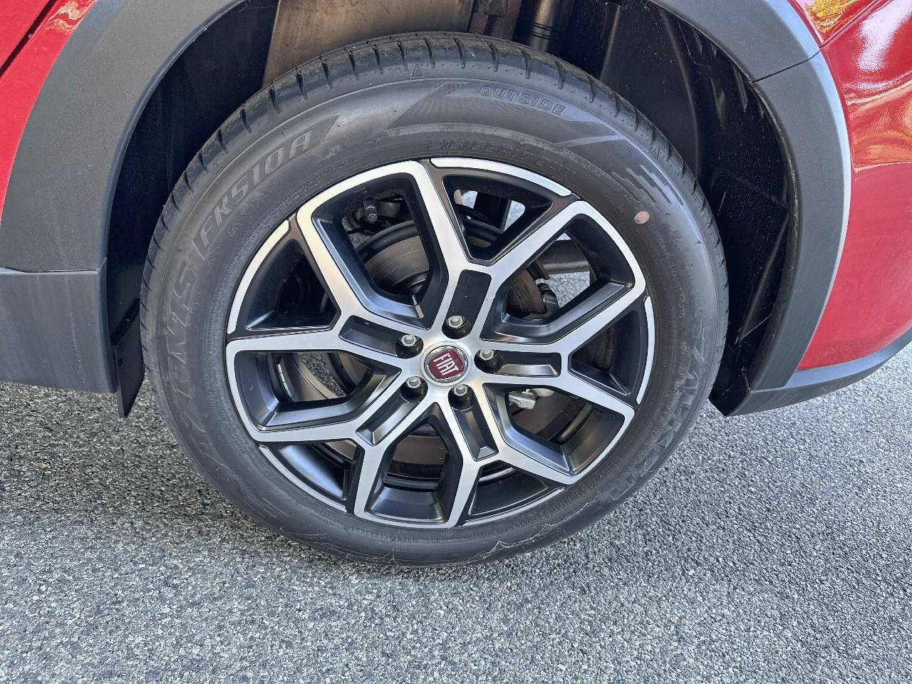 Fiat Fiat Tipo usata, con 2 poggiatesta sedili ant. , con reg. in altezza, 3 poggiatesta sedili post. , con reg. in altezza