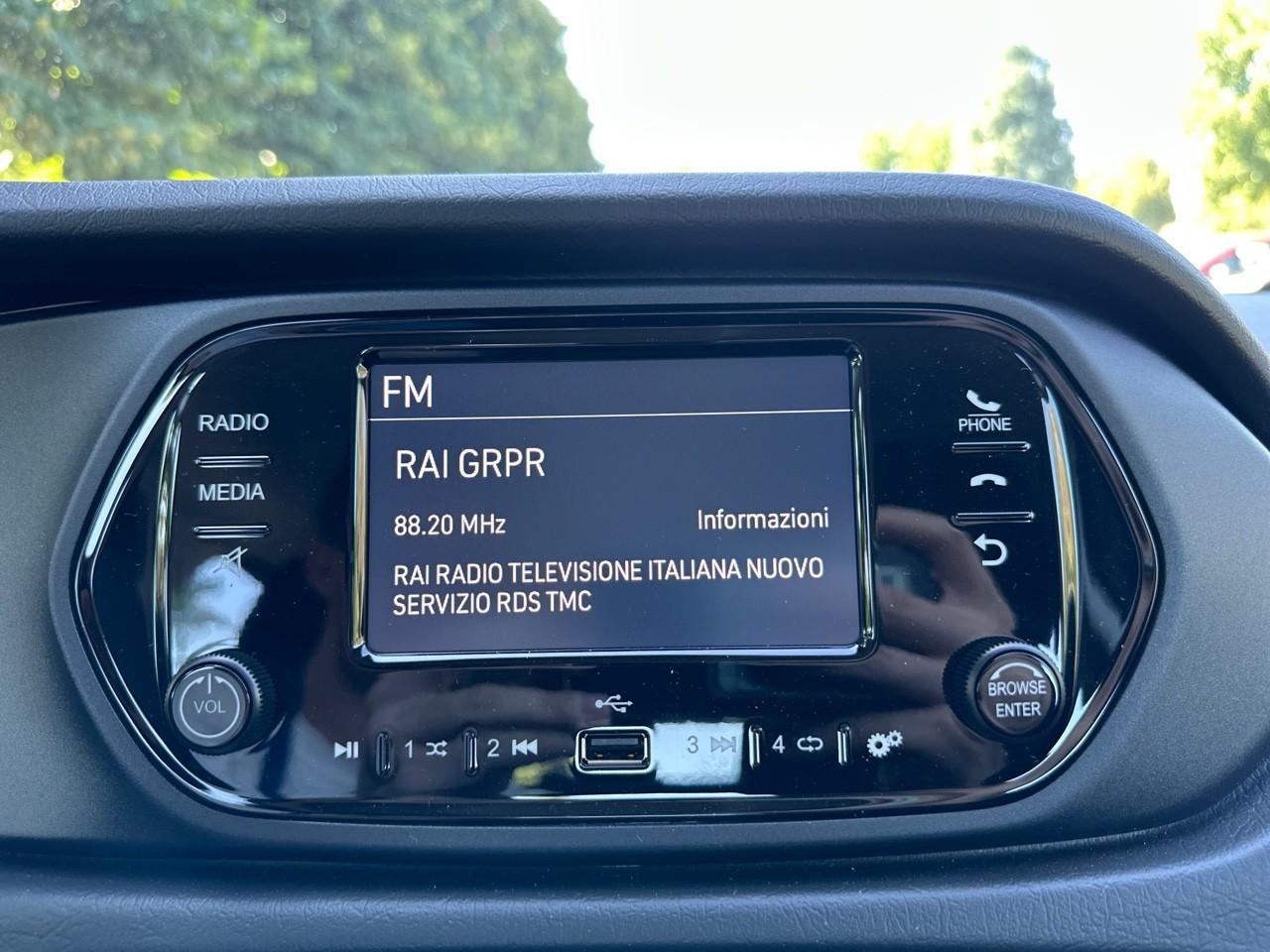 Fiat Fiat Tipo usata, con 2 freni a disco con 2 dischi ventilati