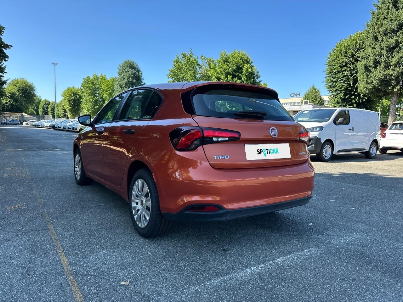 Fiat Fiat Tipo usata, con avviso superamento corsia