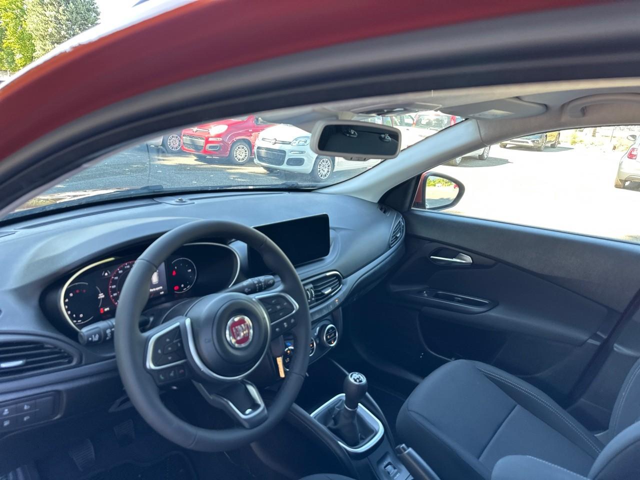 Fiat Fiat Tipo usata, con cinture sicurezza post. conducente, cinture sicurezza post. passeggero, cinture sicurezza post. centrale a 3 punti