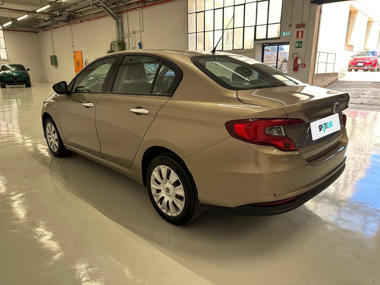 Fiat Fiat Tipo usata, con computer con velocità media, consumo medio, consumo istantaneo e autonomia