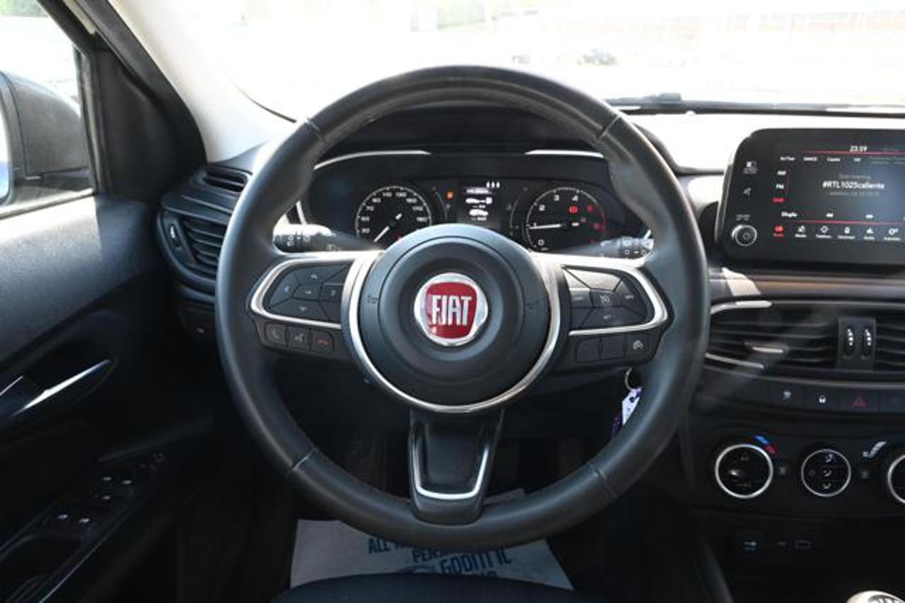 Fiat Fiat Tipo usata, con radio cd e mp3