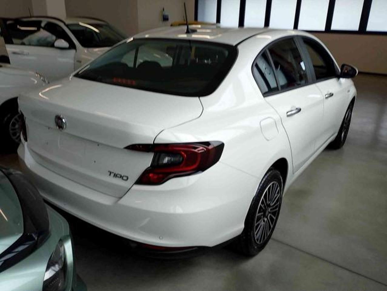 Fiat Fiat Tipo usata, con autoradio