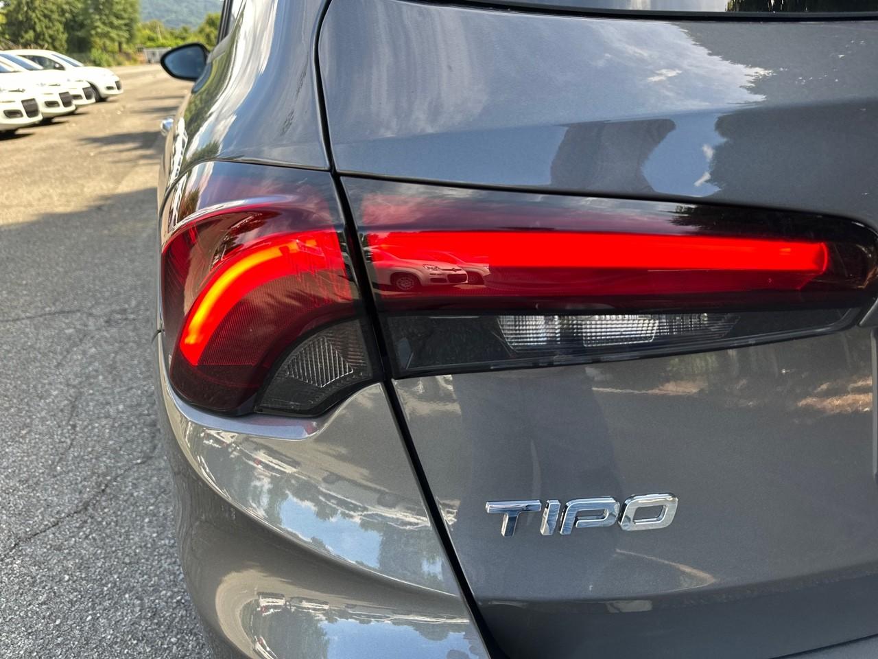 Fiat Fiat Tipo usata, con avviso superamento corsia