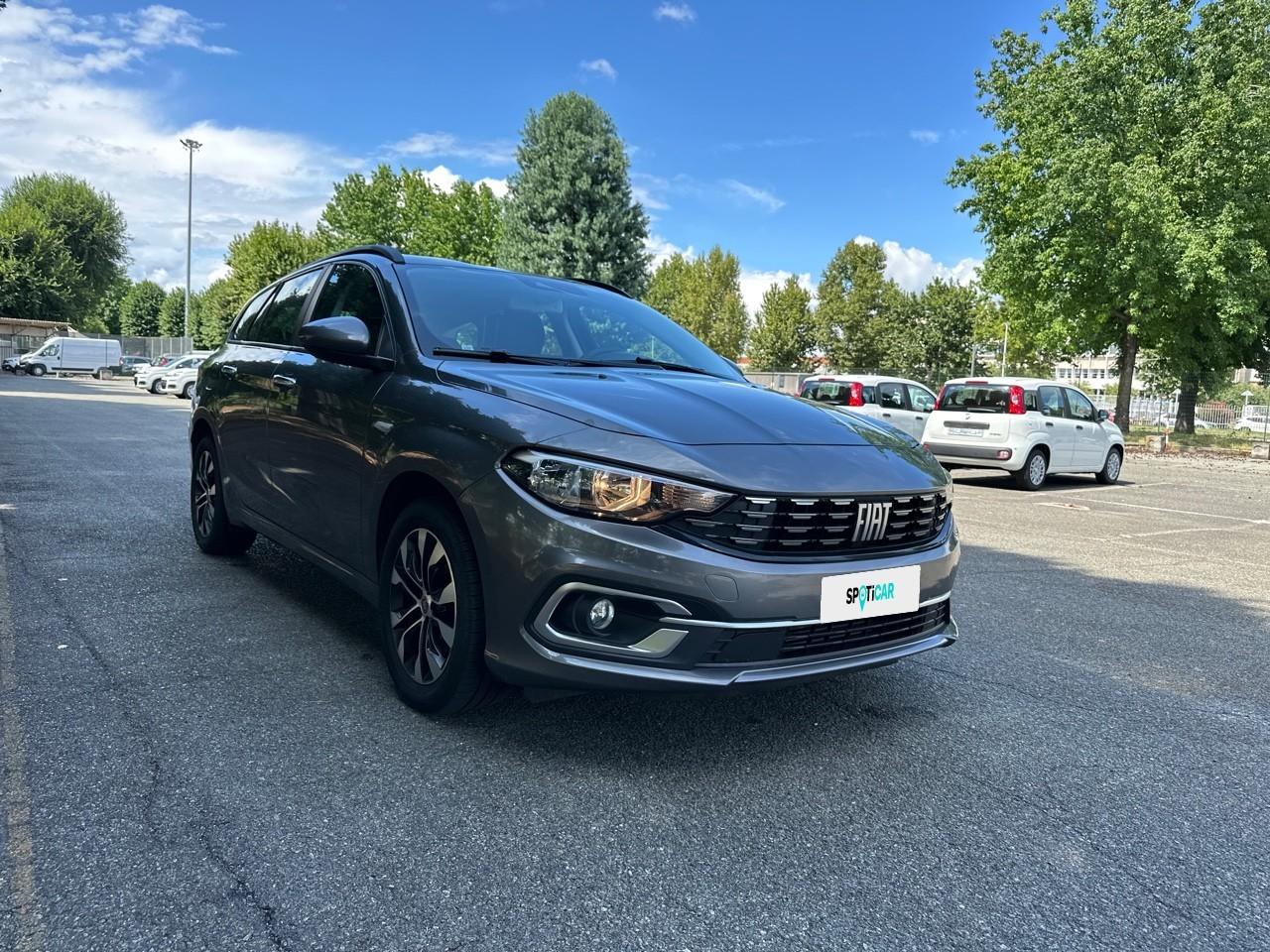 Fiat Fiat Tipo usata, con bracciolo anteriore
