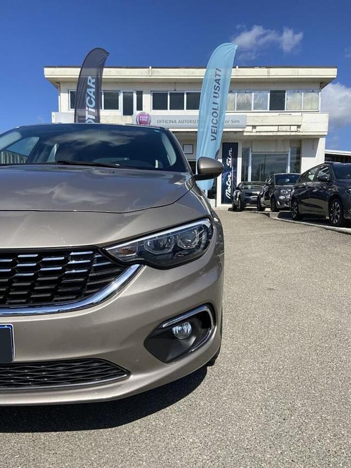 Fiat Fiat Tipo usata, con sistema di navigazione