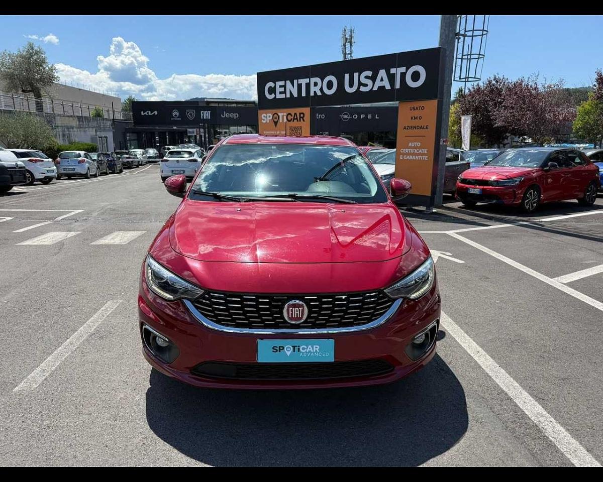 Fiat Fiat Tipo usata, con bracciolo porta oggetti