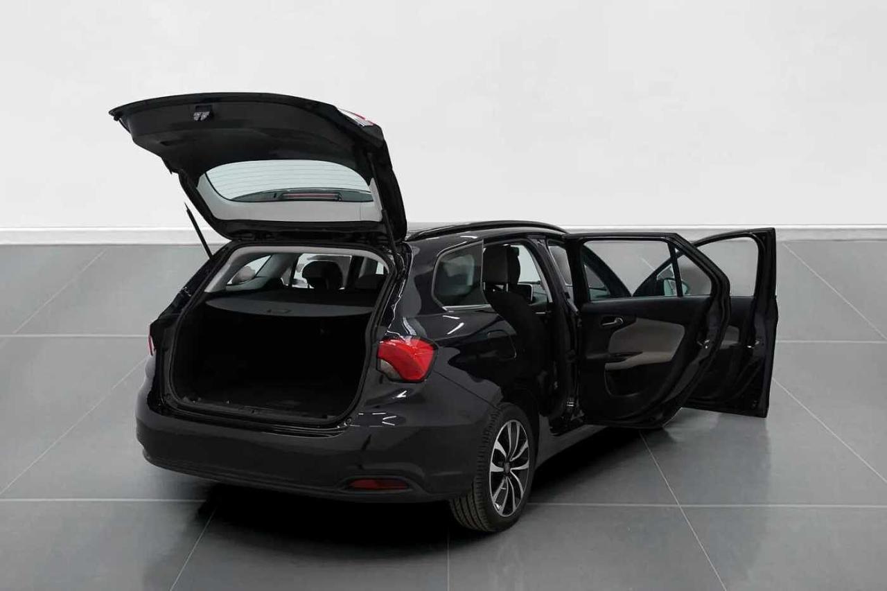 Fiat Fiat Tipo usata, con fari fendinebbia