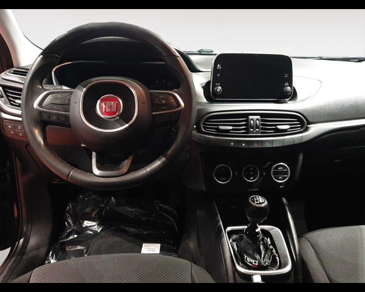 Fiat Fiat Tipo usata, con 4 cilindri