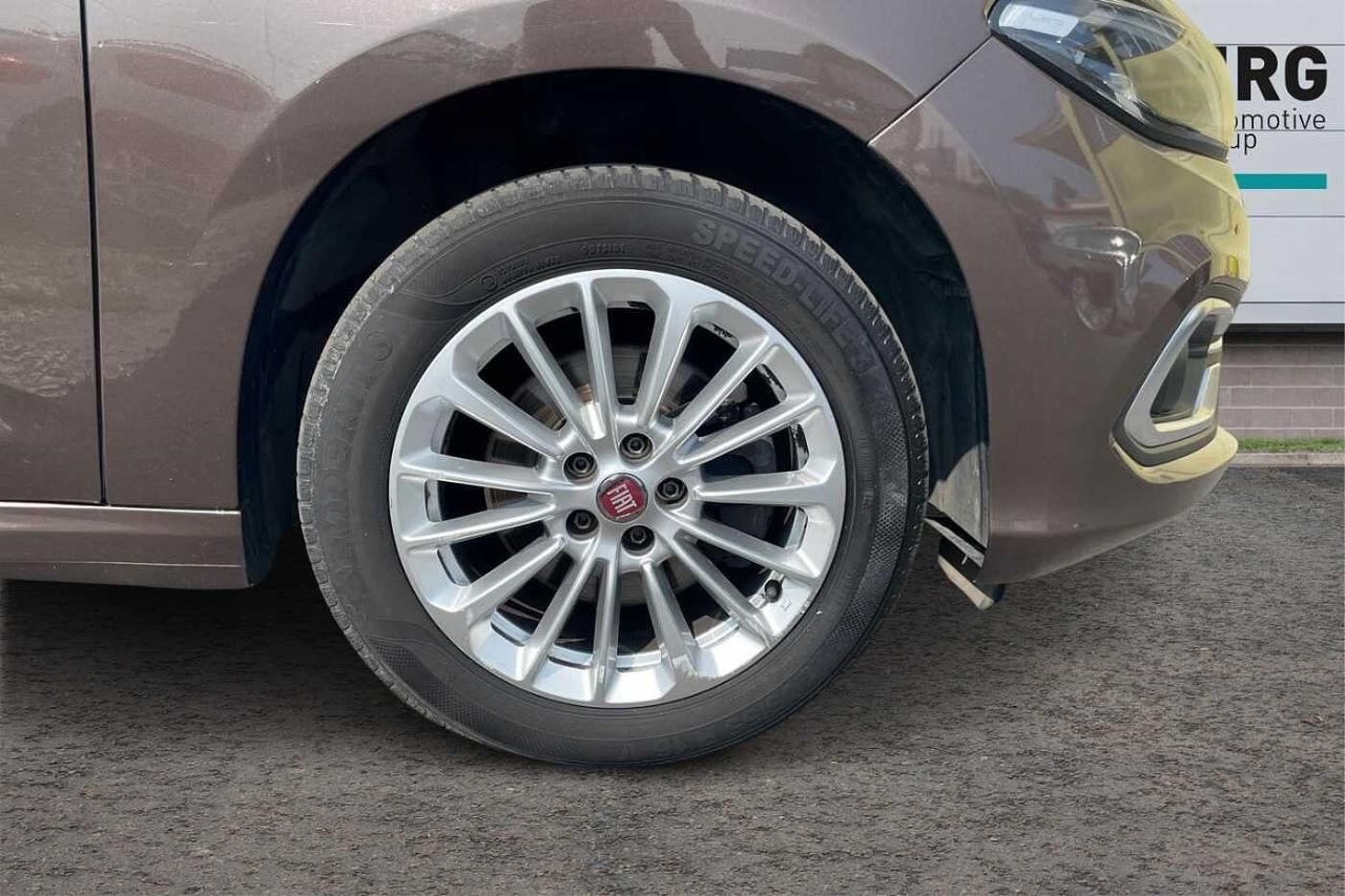 Fiat Fiat Tipo usata, con cruise control adattivo