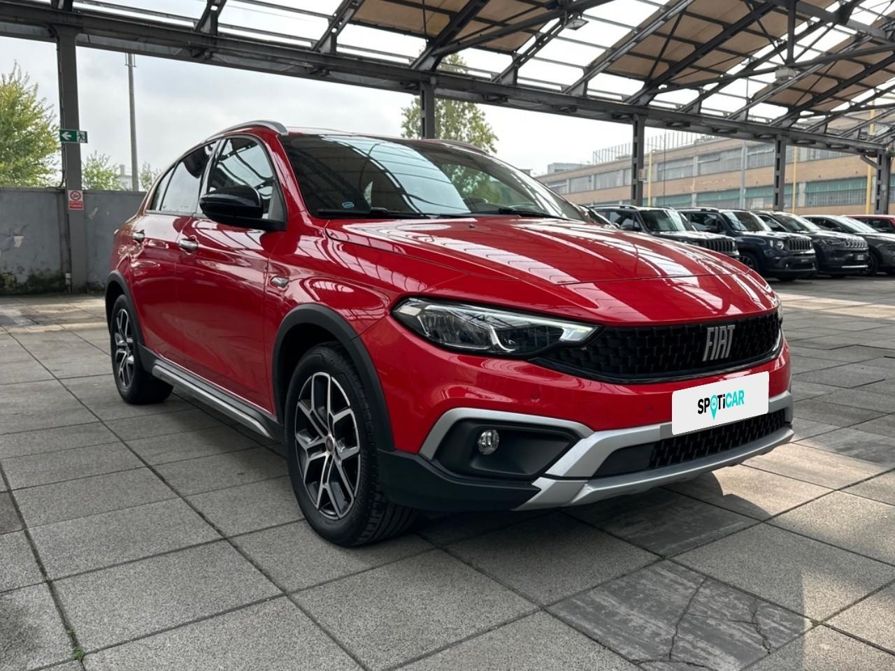 Fiat Fiat Tipo usata, con barre longitud.al tetto in tono