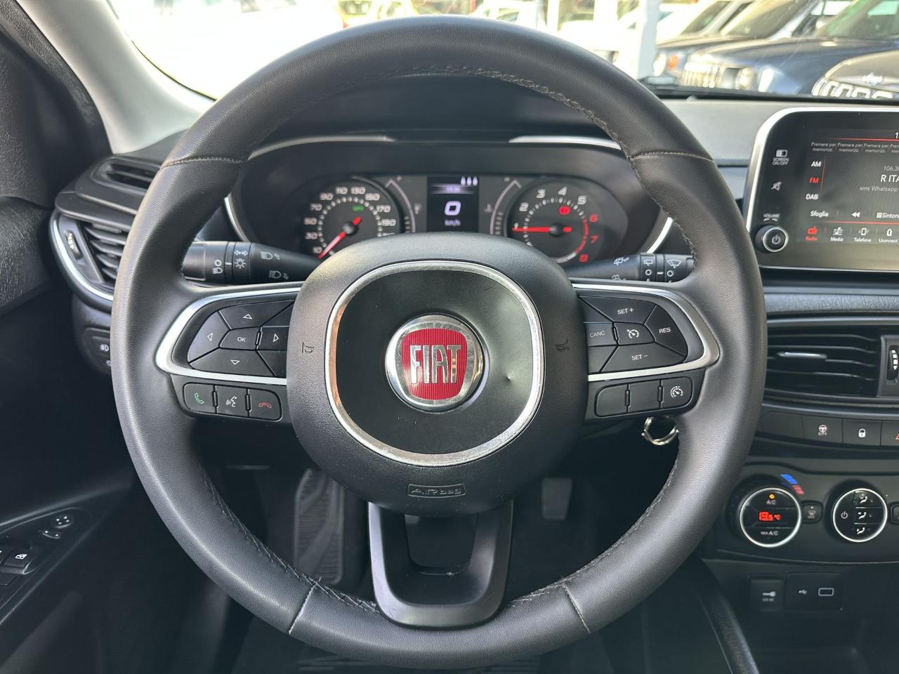 Fiat Fiat Tipo usata, con park distance control