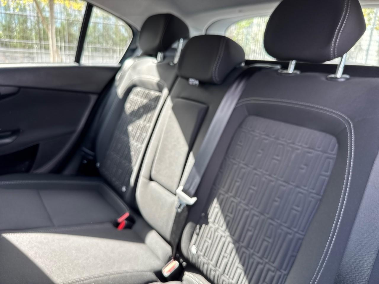 Fiat Fiat Tipo usata, con 2 poggiatesta sedili ant. e sedili post. , con reg. in altezza