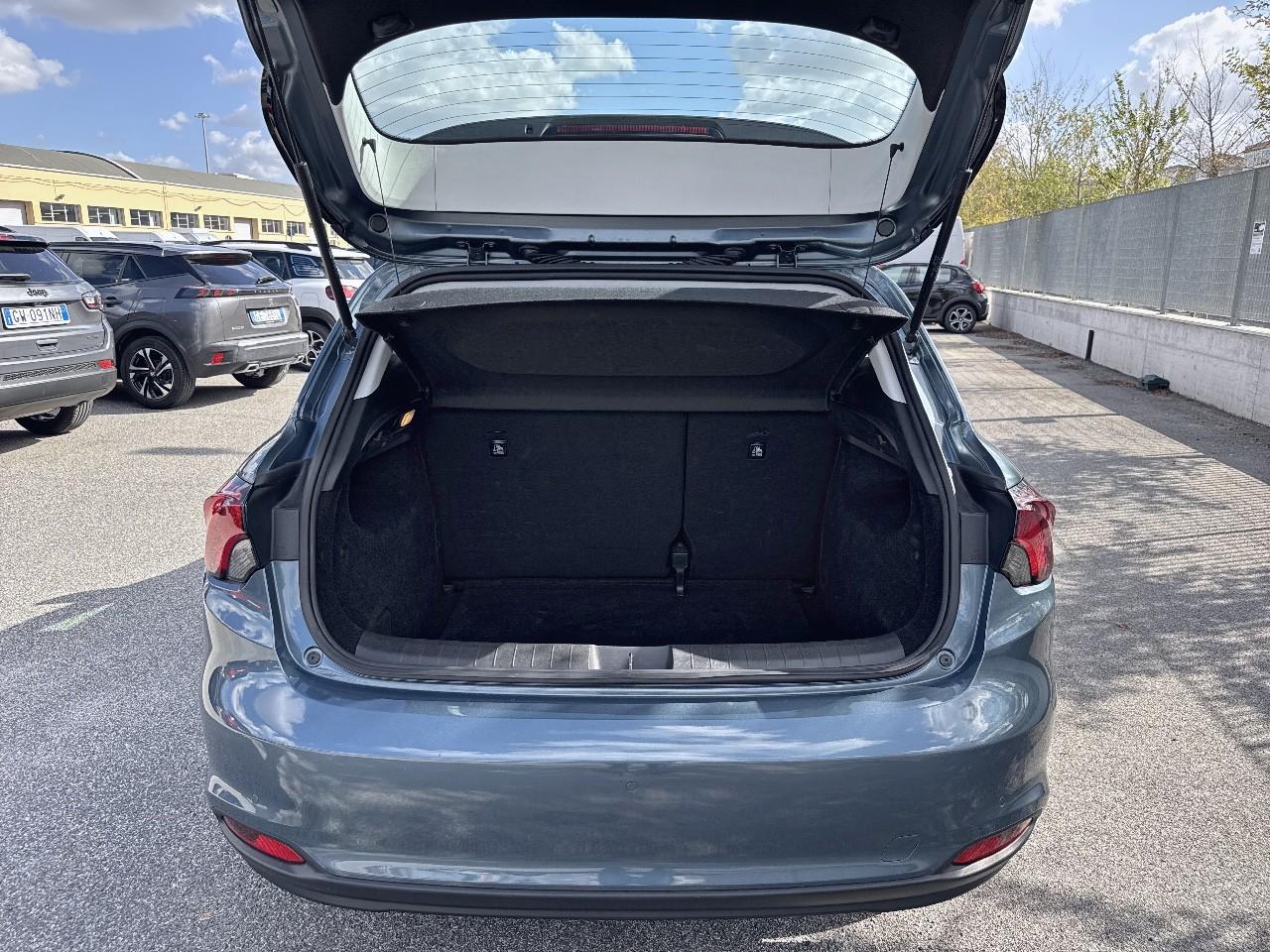 Fiat Fiat Tipo usata, con comandi apps