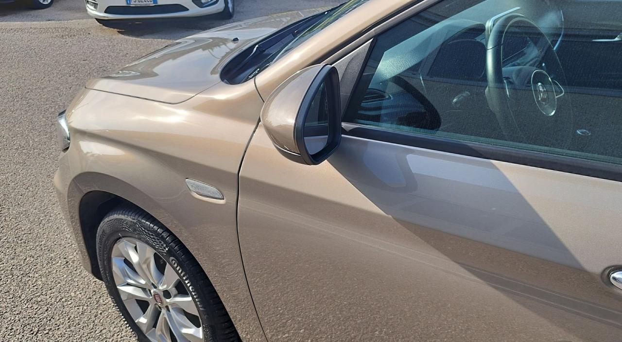 Fiat Fiat Tipo usata, con Caricabatterie di bordo da 22 kW