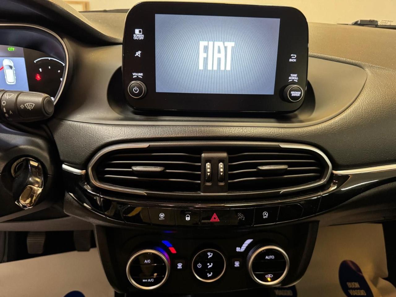 Fiat Tipo - Foto 4