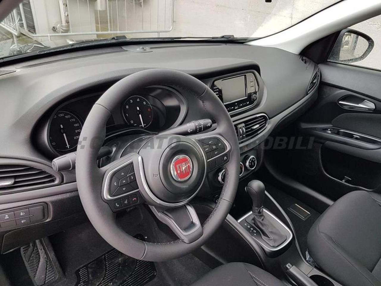 Fiat Fiat Tipo usata, con alzacristalli elettrici
