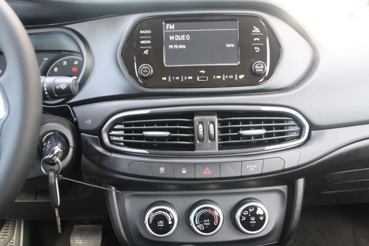 Fiat Fiat Tipo usata, con radio cd e mp3