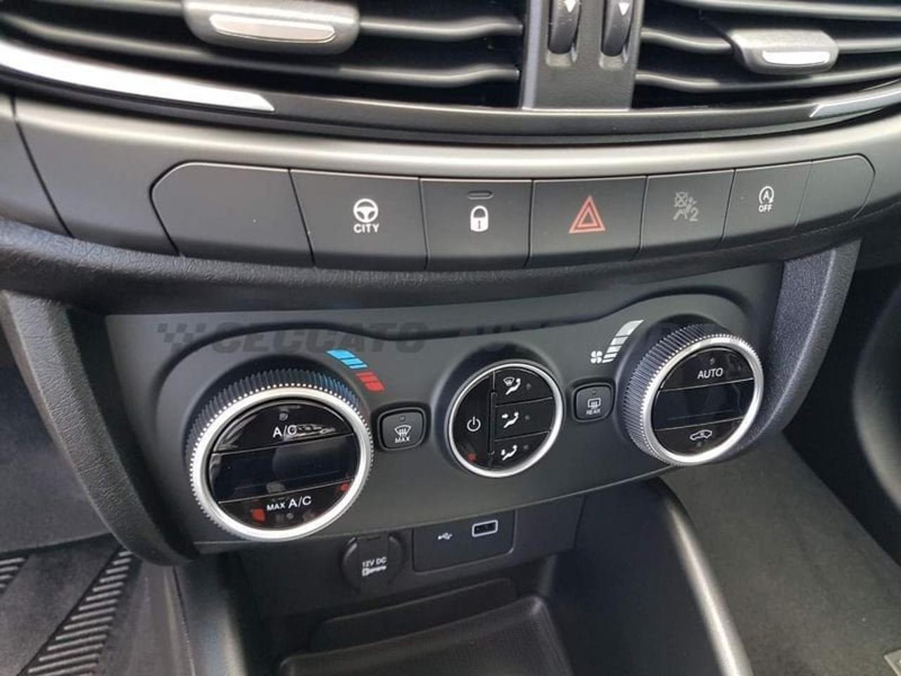 Fiat Fiat Tipo usata, con airbag