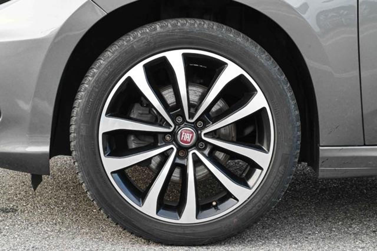 Fiat Fiat Tipo usata, con Caricabatterie di bordo da 11 kW