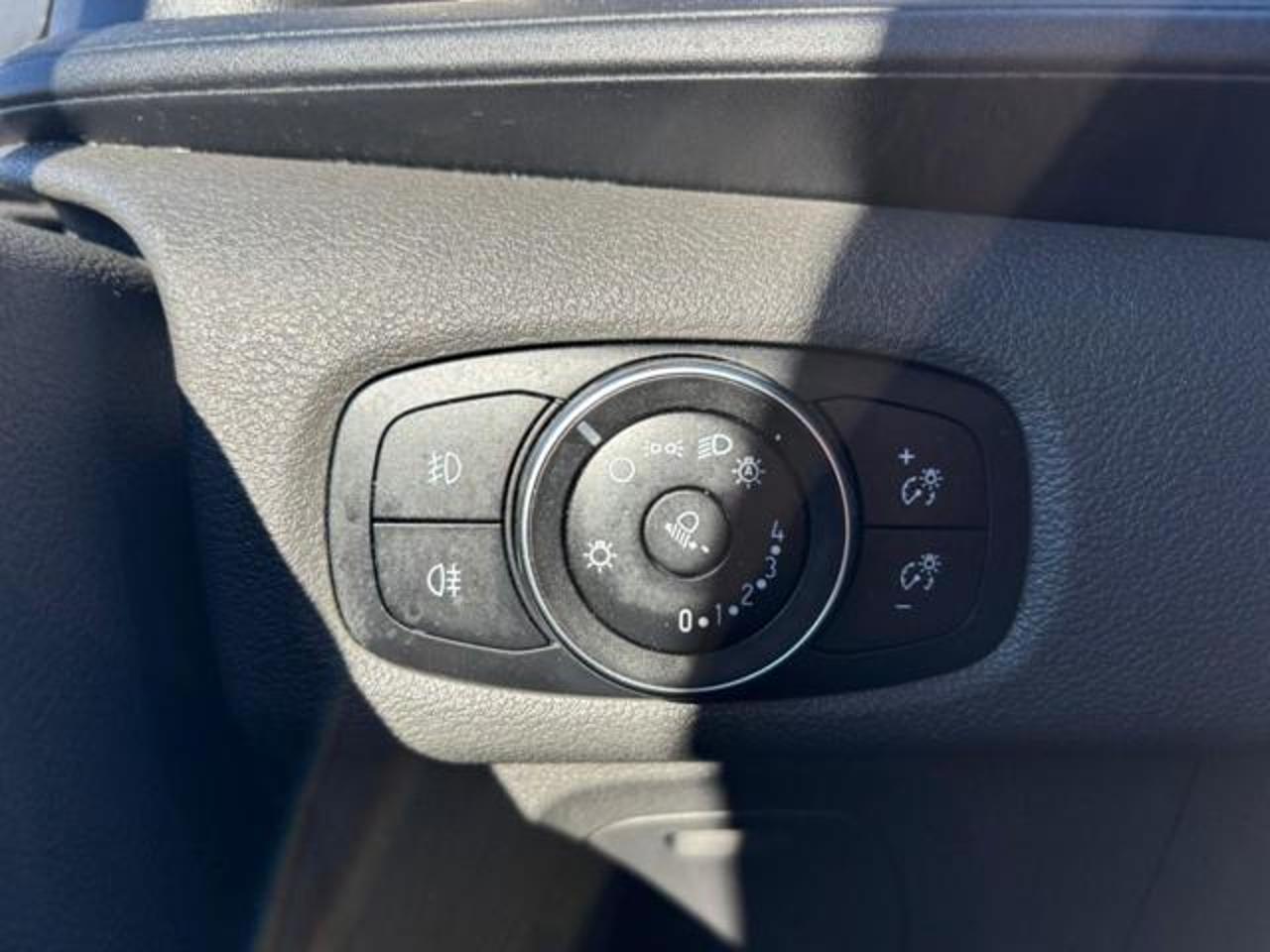 Ford Ford B-Max usata, con radio cd e mp3