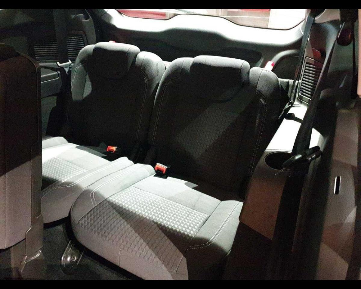 Ford Ford C-Max usata, con 6000
