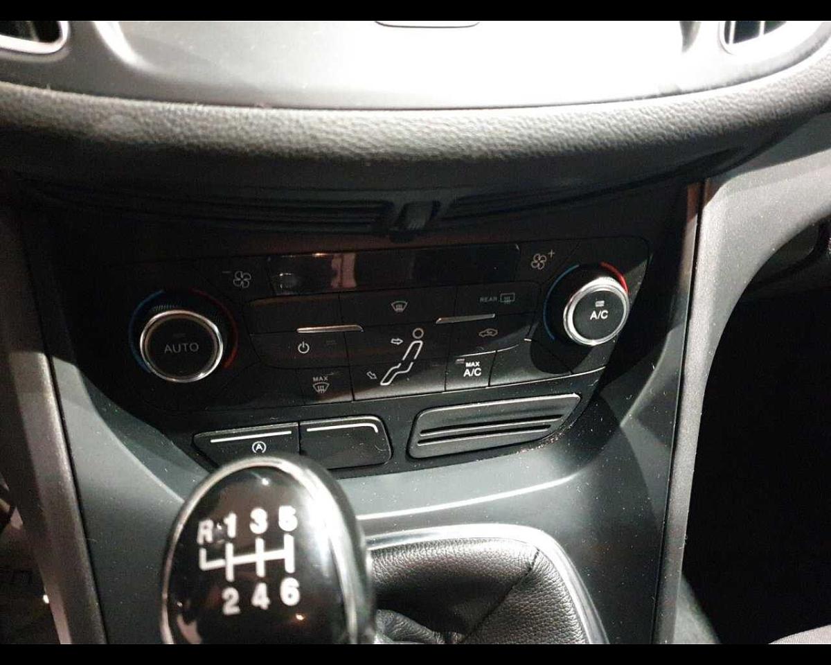Ford Ford C-Max usata, con coppia motore: 1400