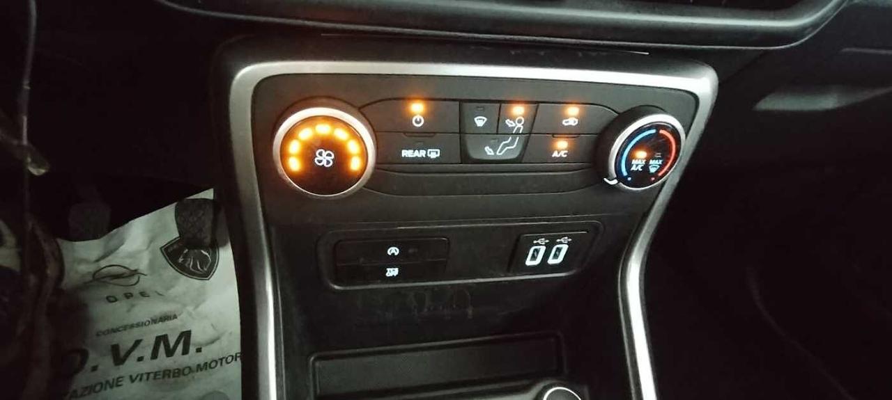 Ford Ford Ecosport usata, con cinture di sicurezza posteriori (tre) a tre punti di ancoraggio