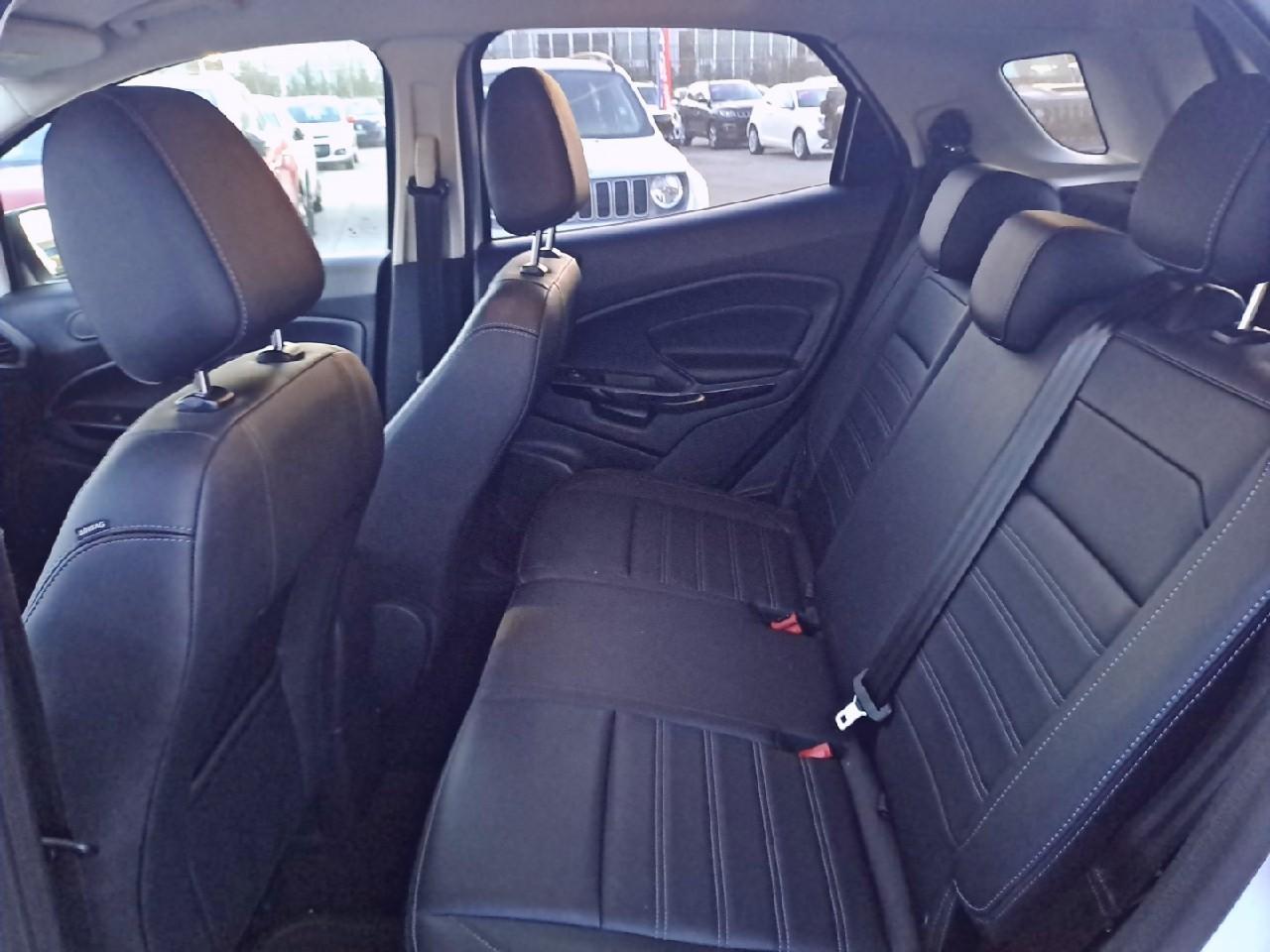 Ford Ford Ecosport usata, con 2 poggiatesta sedili ant. , con reg. in altezza, 3 poggiatesta sedili post. , con reg. in altezza