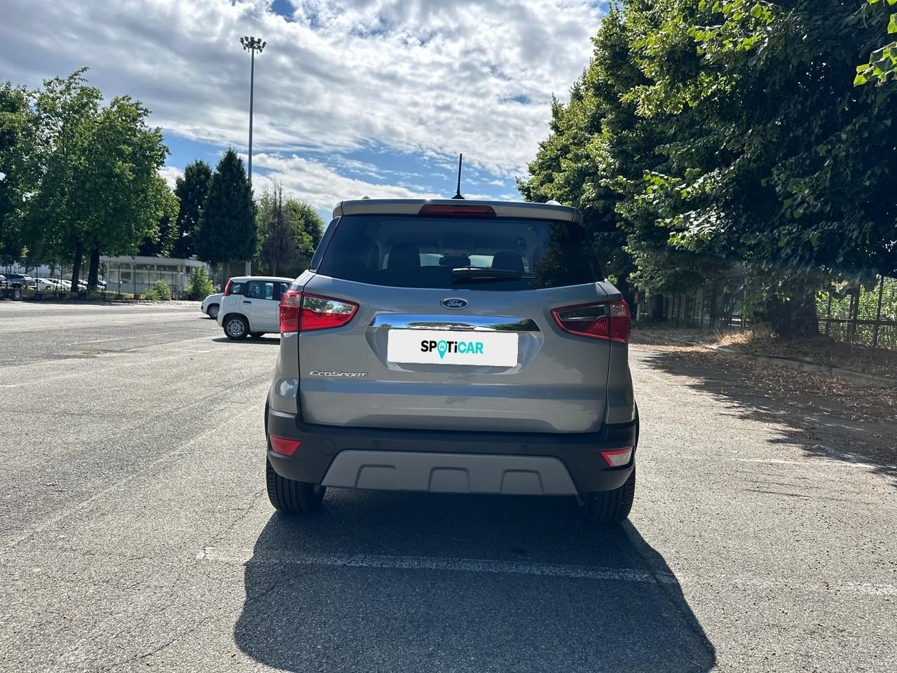 Ford Ford Ecosport usata, con chiamata di emergenza