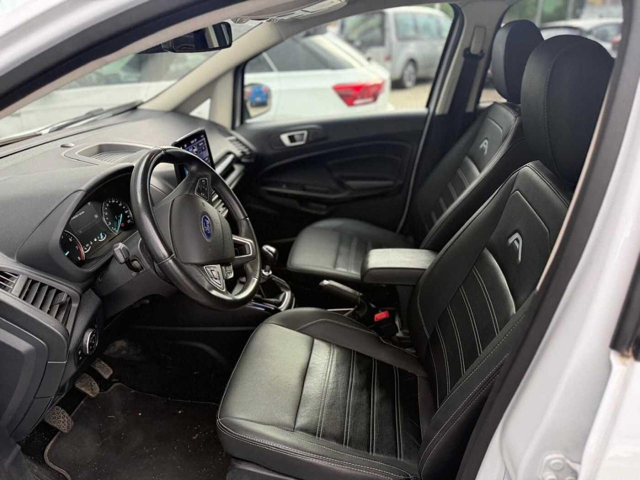 Ford Ford Ecosport usata, con cerchi in lega leggera