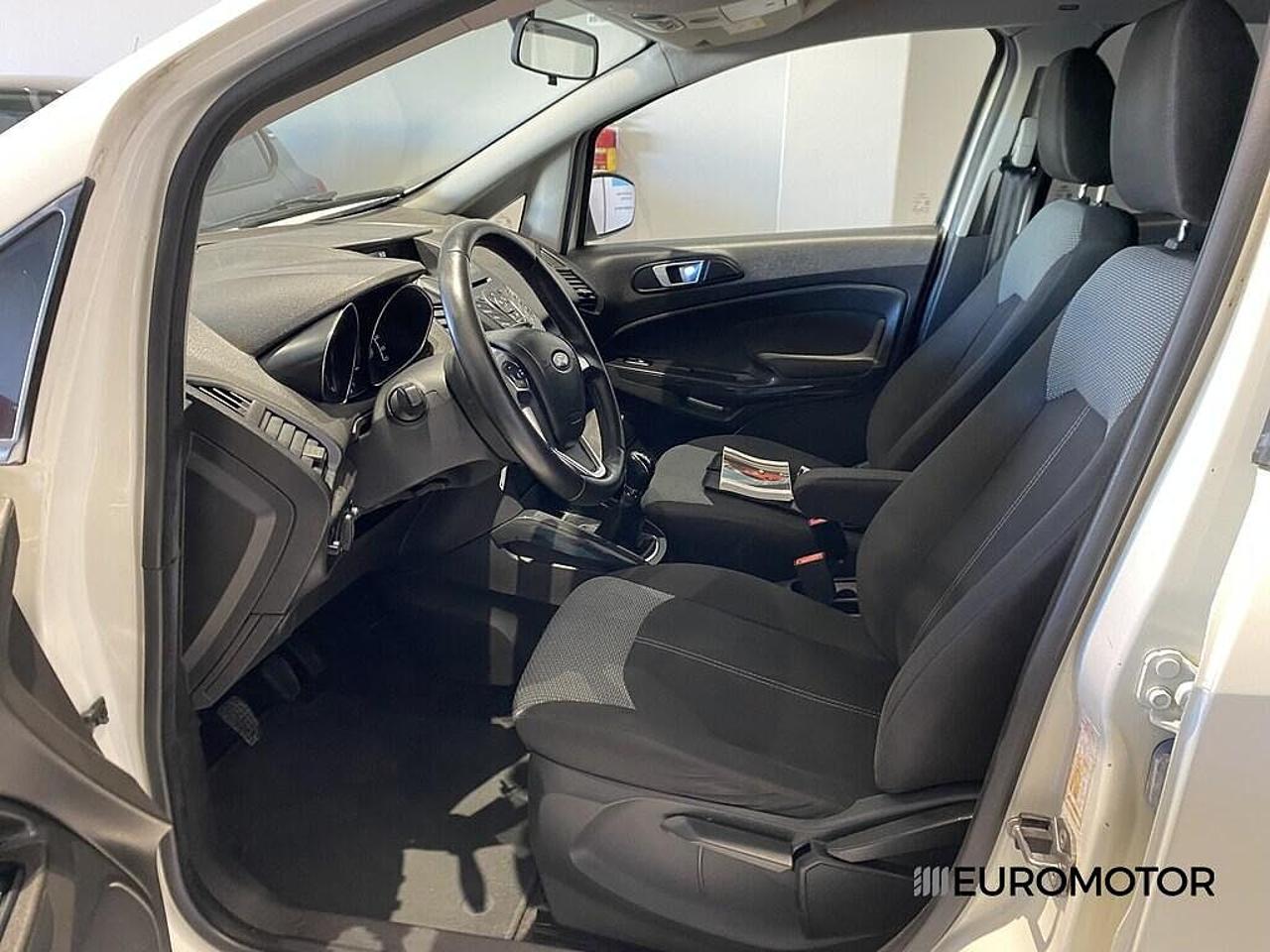 Ford Ford Ecosport usata, con 5 marce