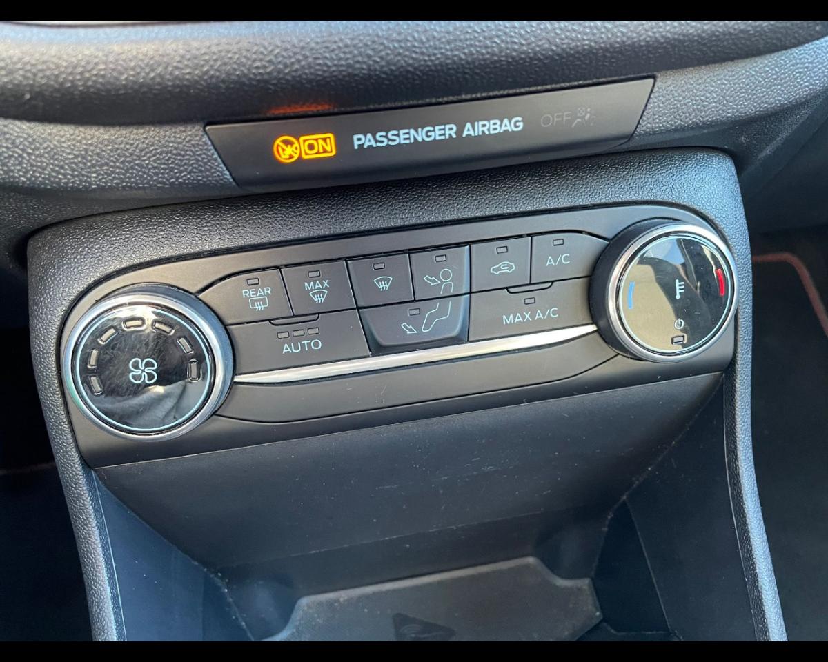 Ford Ford Fiesta usata, con fendinebbia