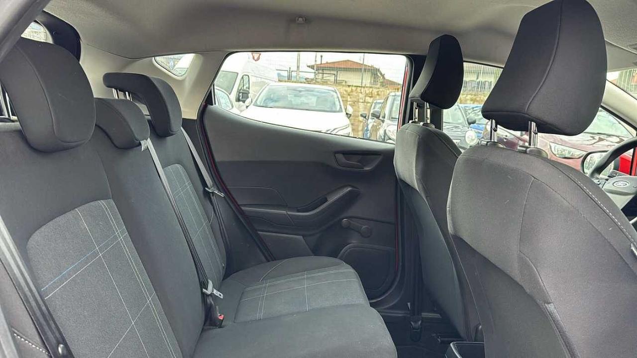 Ford Ford Fiesta usata, con attacchi di sicurezza isofix integrati nei sedili posteriori esterni