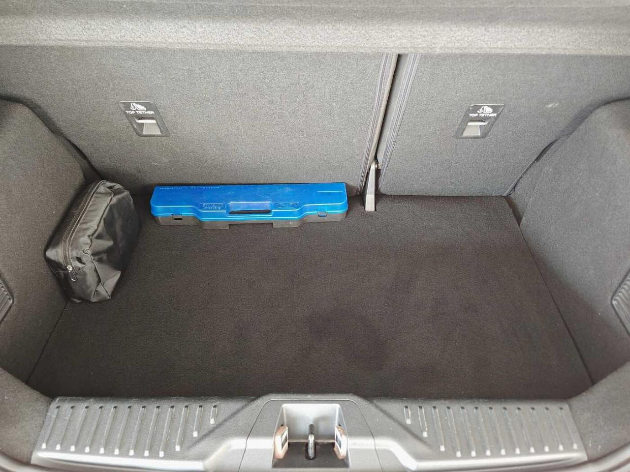 Ford Ford Fiesta usata, con airbag frontale/laterale lato guidatore e passeggero