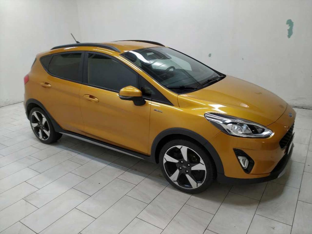 Ford Ford Fiesta usata, con fendinebbia
