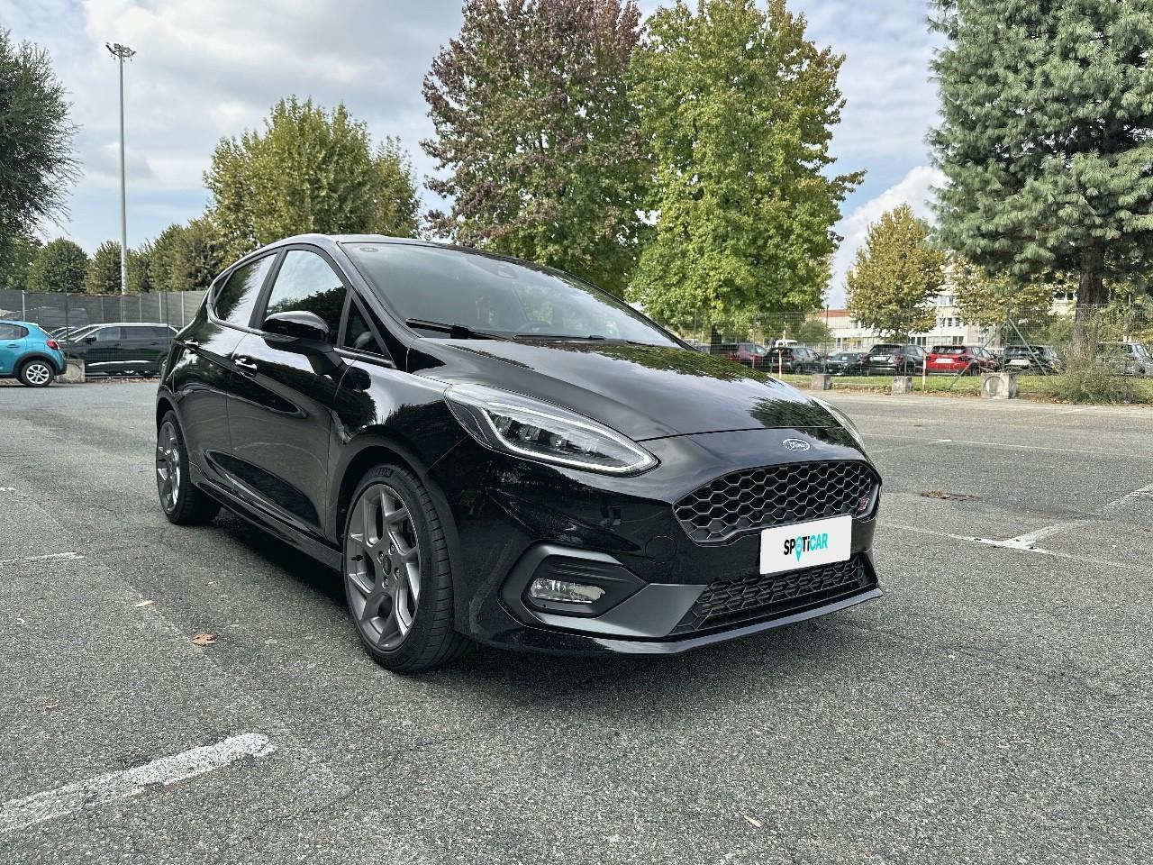Ford Ford Fiesta usata, con avviso superamento corsia attivazione sterzo