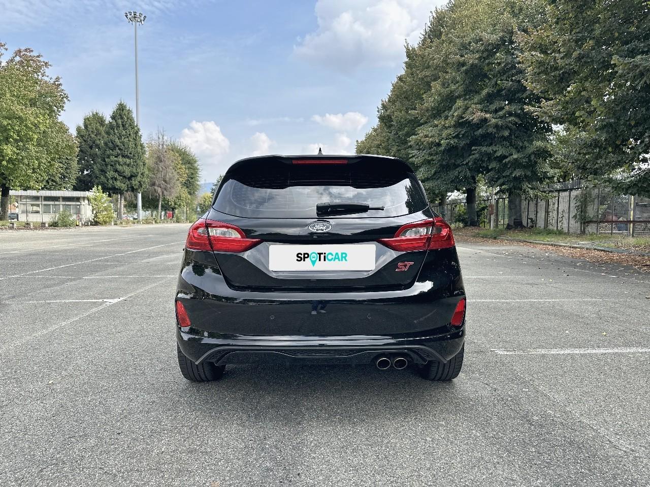 Ford Ford Fiesta usata, con chiusura centralizzata scheda , incl. cristalli elettrici e incl. blocco chiusura