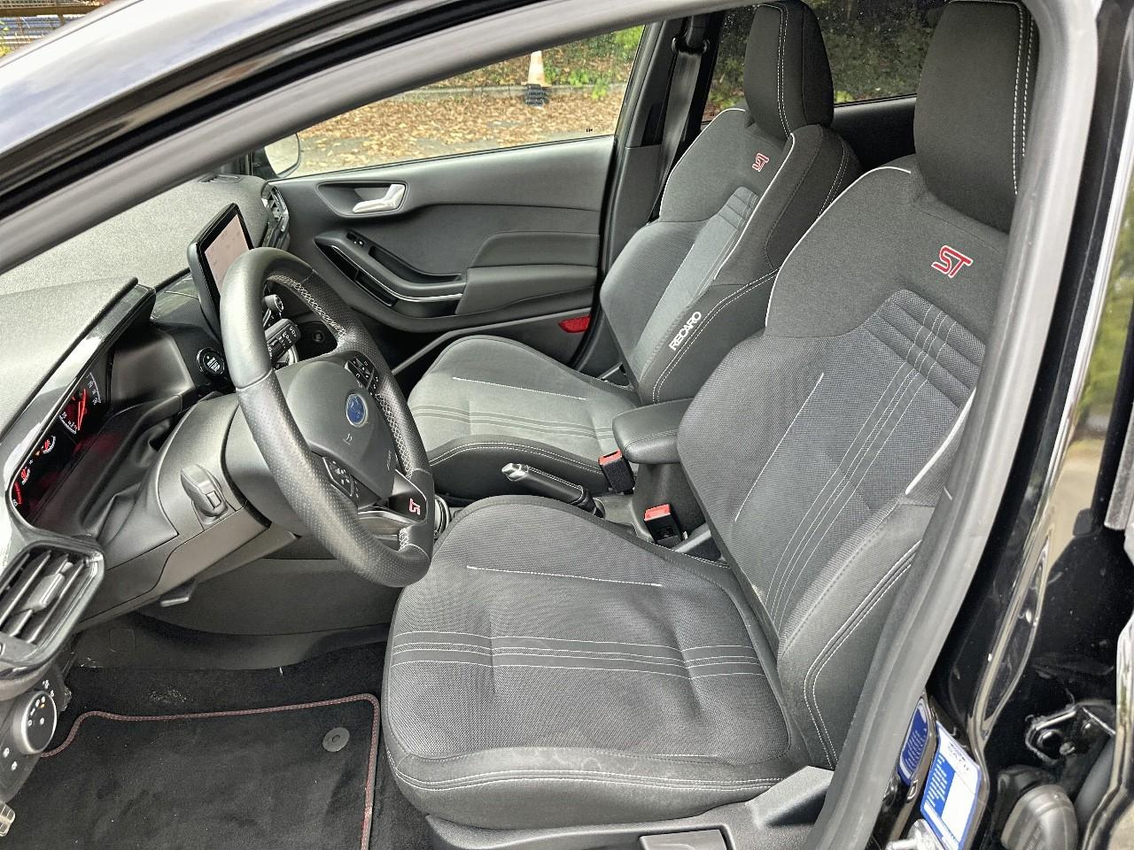 Ford Ford Fiesta usata, con comandi apps