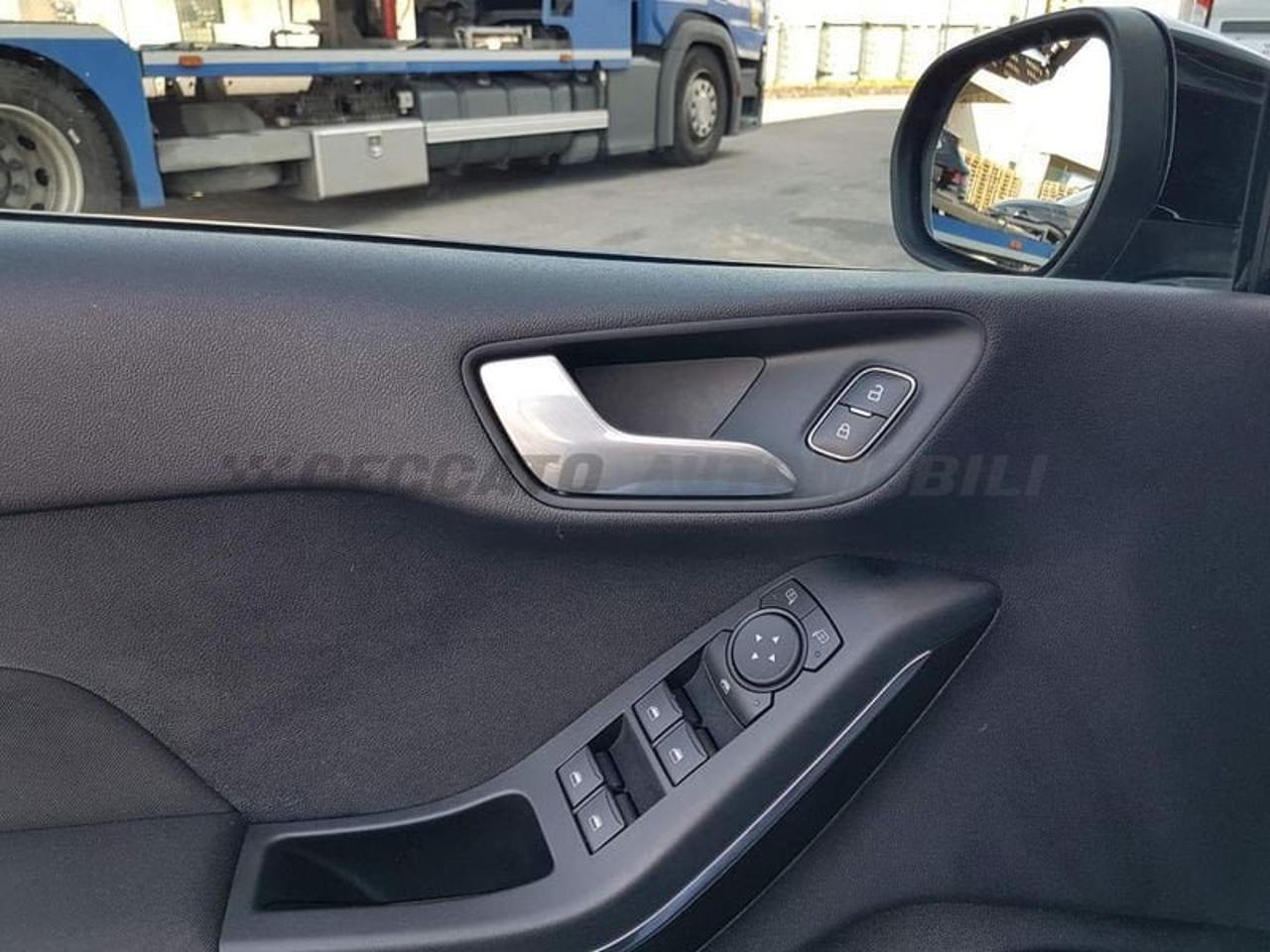 Ford Ford Fiesta usata, con chiusura centralizzata