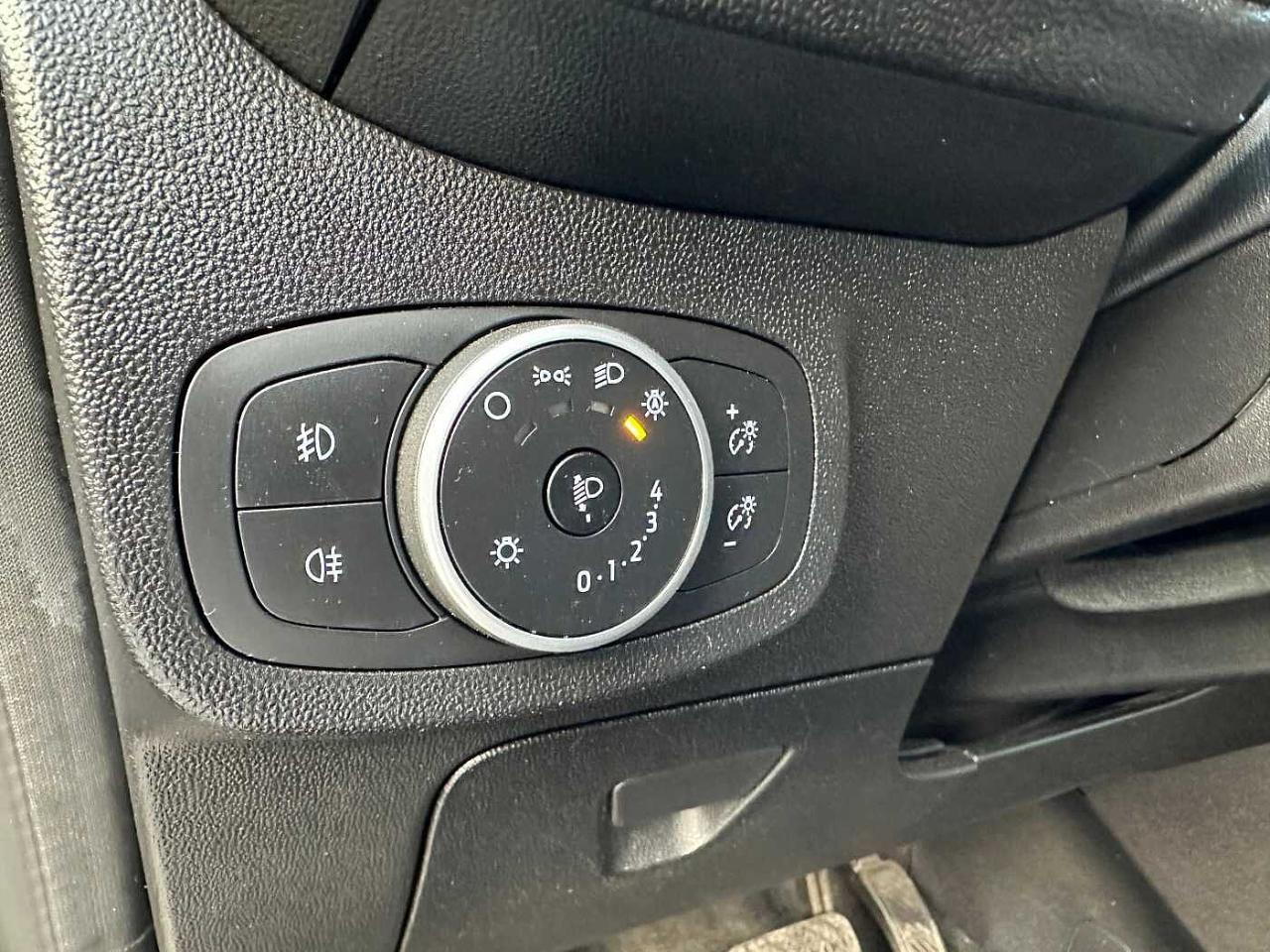 Ford Ford Fiesta usata, con 5 sedili