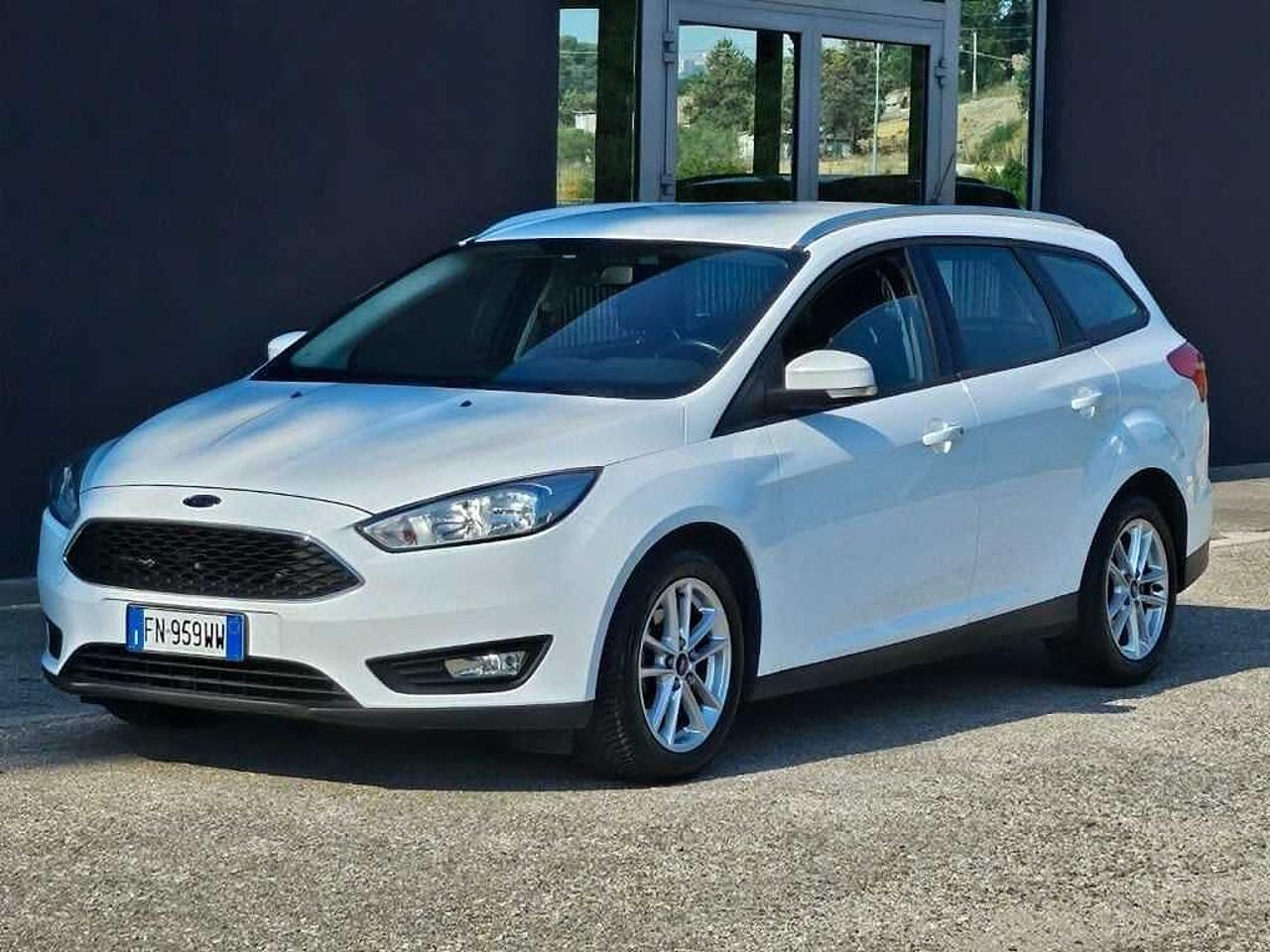 Ford Ford Focus FOCUS 1.5 TDCi 120 SW Business Navy