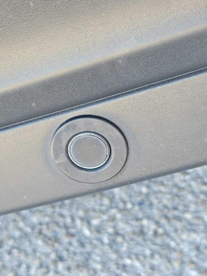 Ford Ford Focus usata, con barre al tetto argentate