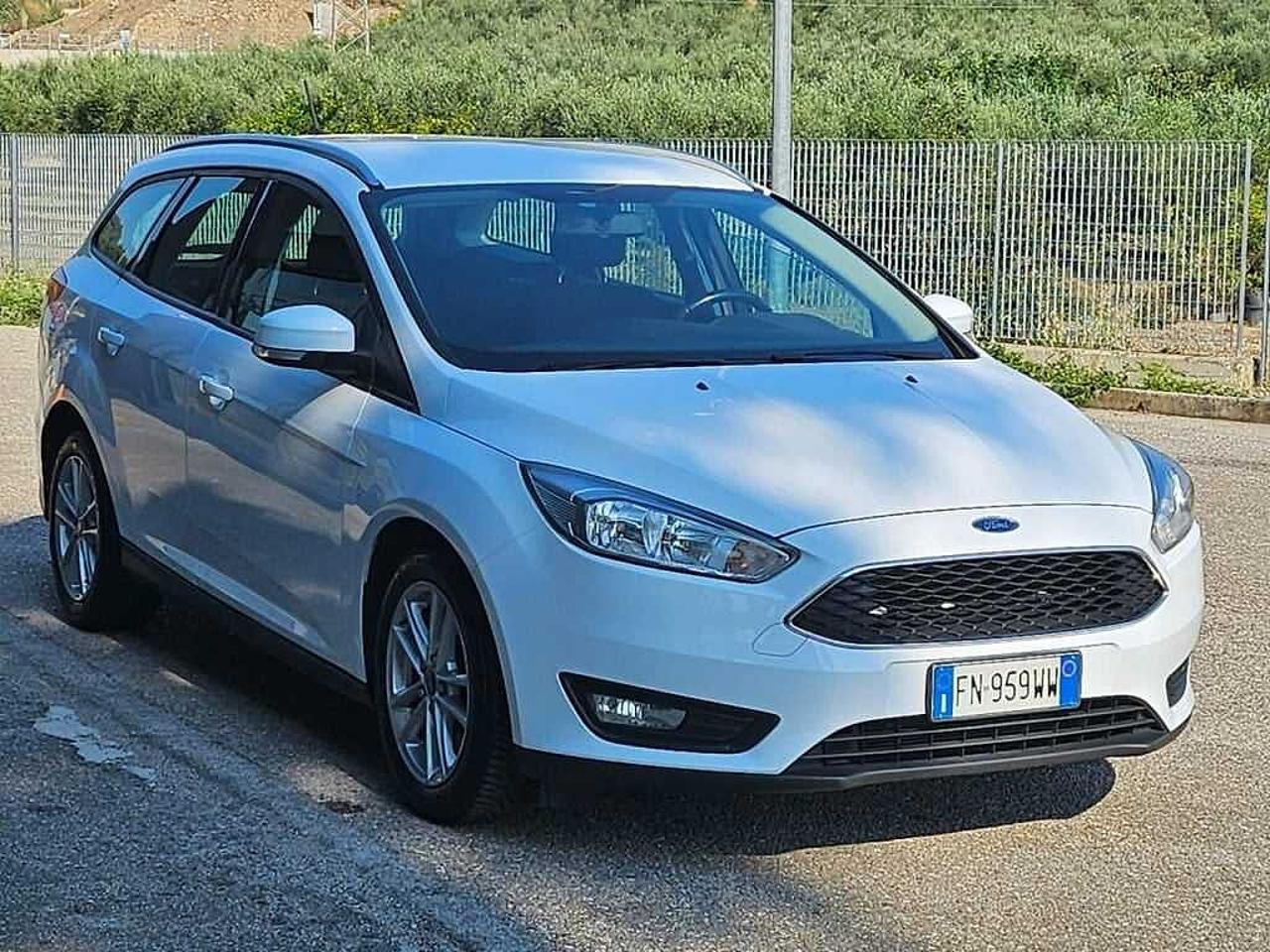 Ford Ford Focus usata, con coppia motore: 1750