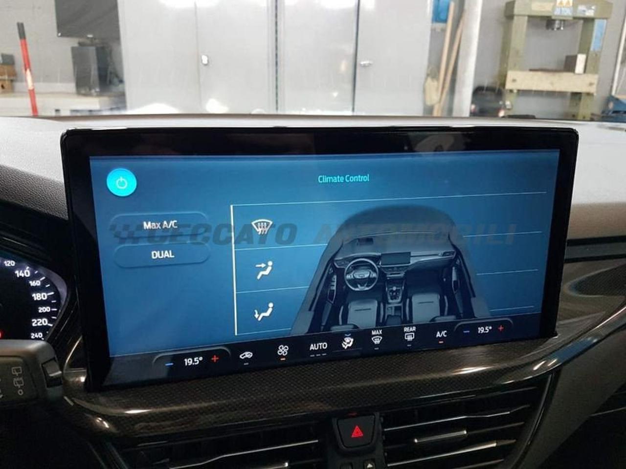 Ford Ford Focus usata, con cerchi in lega