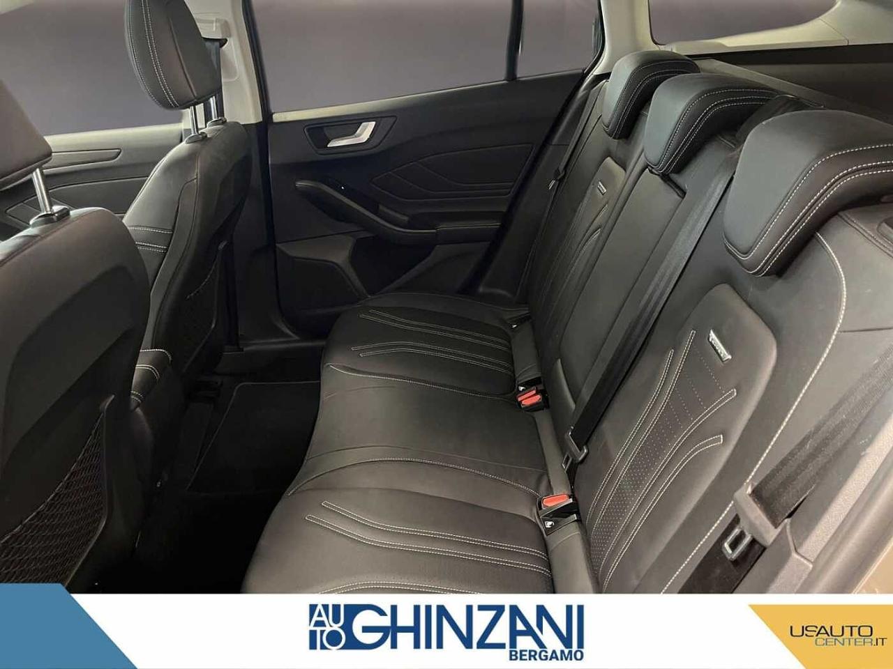 Ford Ford Focus usata, con abbaglianti automatici