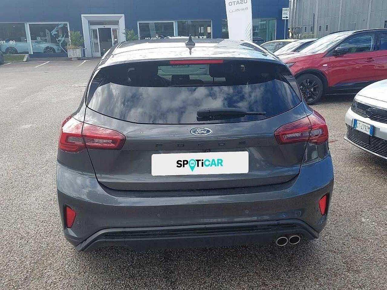 Ford Ford Focus usata, con chiusura centralizzata